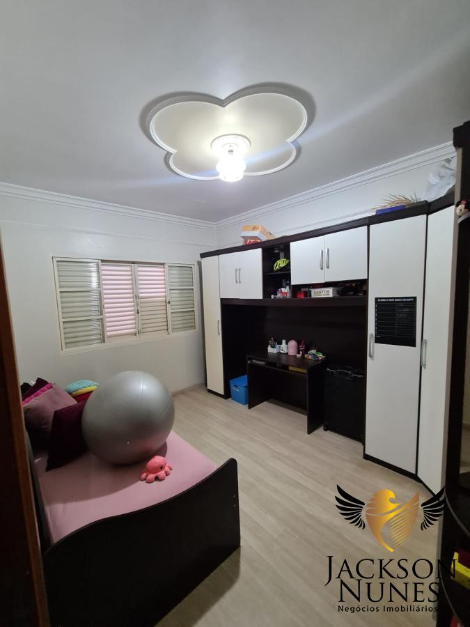 Casa à venda com 3 quartos, 300m² - Foto 6