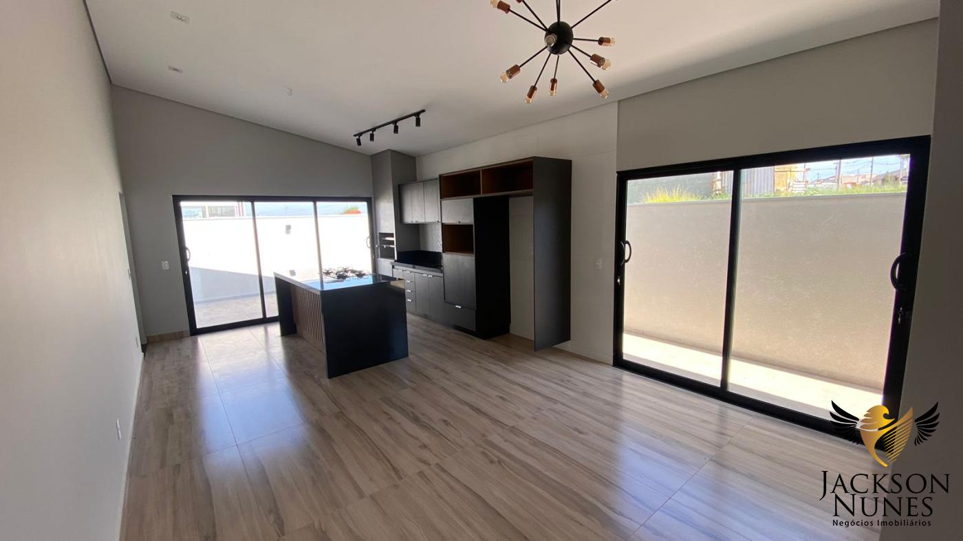 Casa de Condomínio à venda com 3 quartos, 300m² - Foto 1