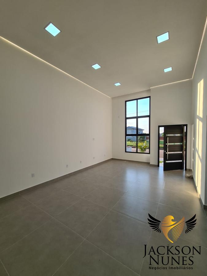 Casa de Condomínio à venda com 3 quartos, 300m² - Foto 1