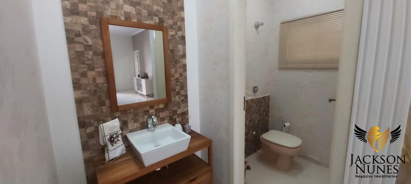 Casa à venda com 3 quartos, 350m² - Foto 8