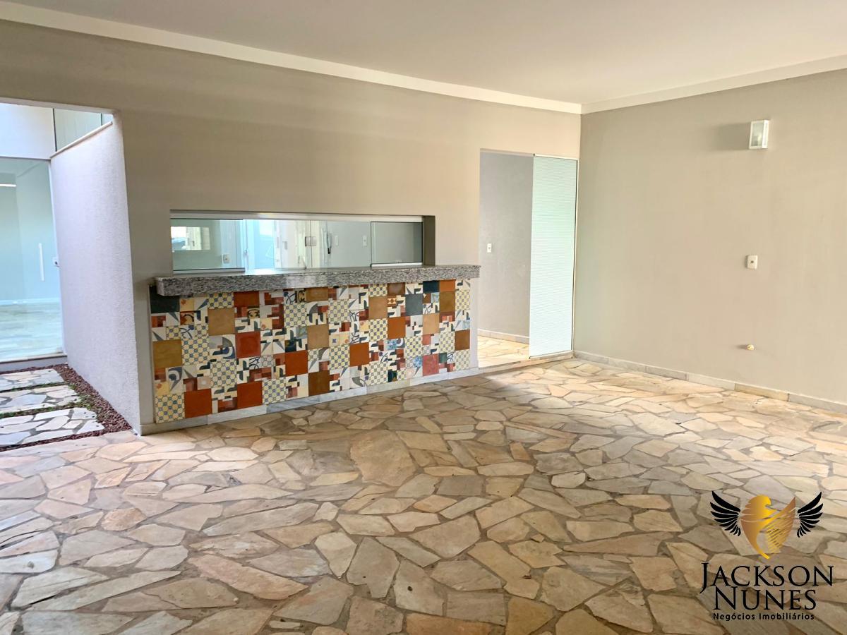 Casa à venda com 3 quartos, 193m² - Foto 3