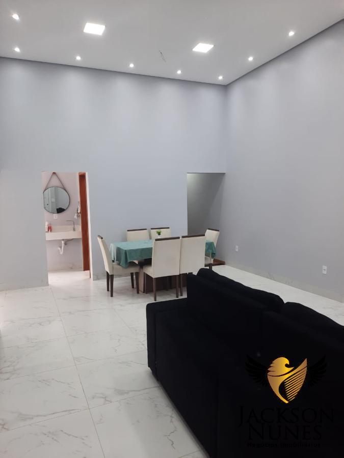 Casa de Condomínio à venda com 3 quartos, 300m² - Foto 3