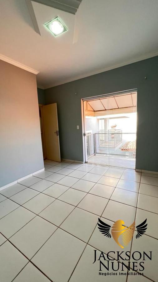 Casa à venda com 3 quartos, 150m² - Foto 8