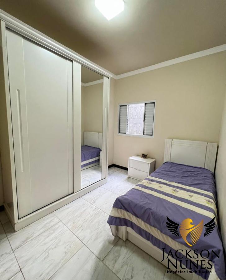 Casa à venda com 3 quartos, 270m² - Foto 6