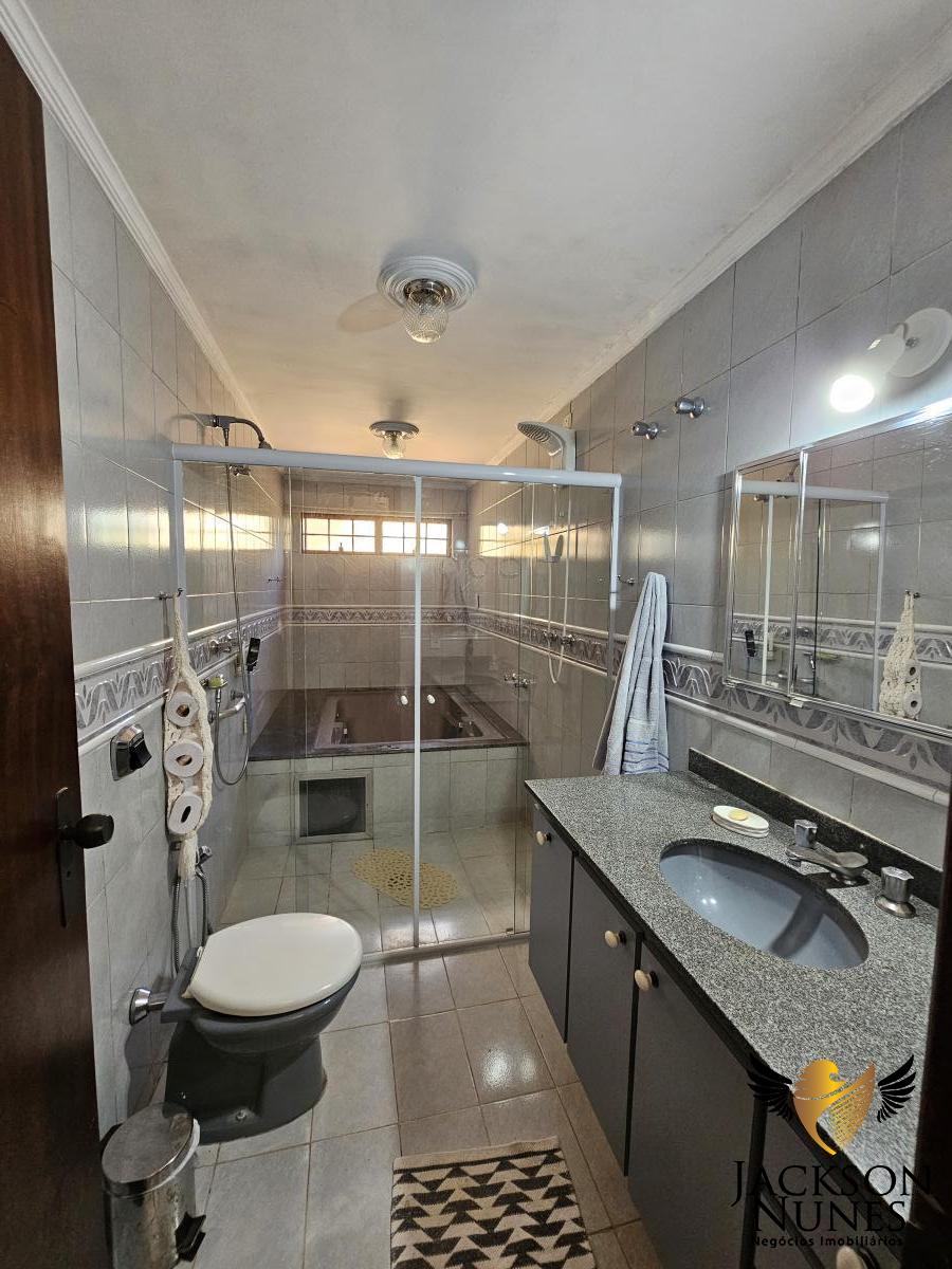 Casa à venda com 3 quartos, 825m² - Foto 18