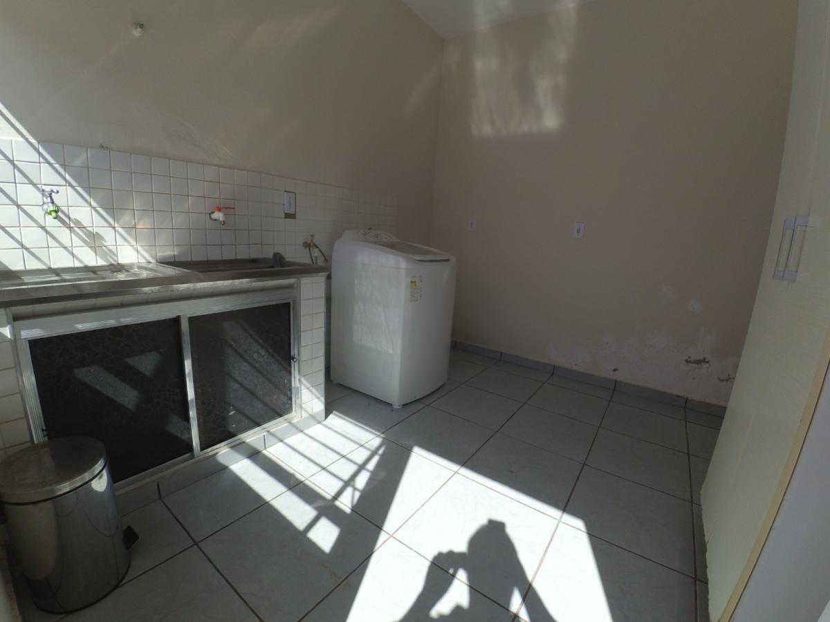 Casa à venda com 5 quartos, 270m² - Foto 28