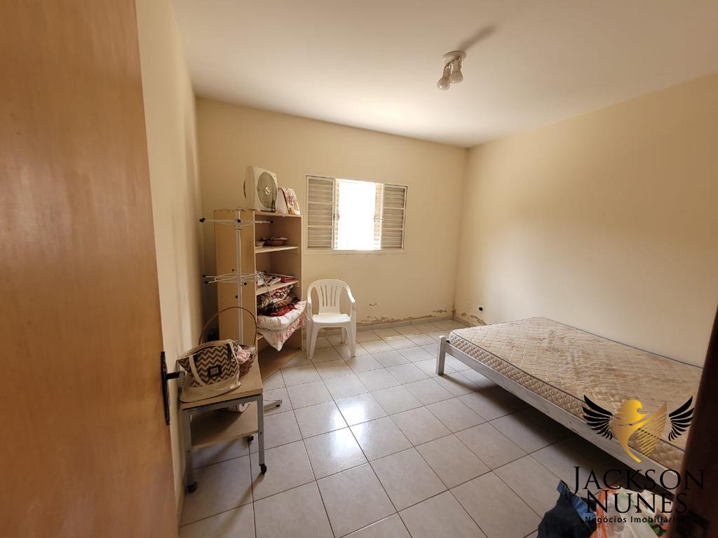 Casa à venda com 3 quartos, 350m² - Foto 12