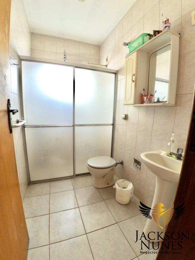 Casa à venda com 3 quartos, 350m² - Foto 15