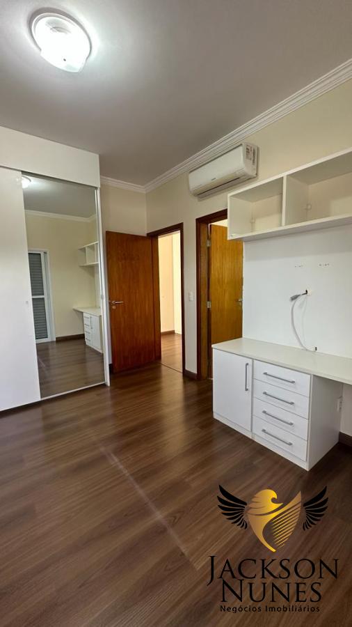 Casa de Condomínio à venda com 5 quartos, 360m² - Foto 23