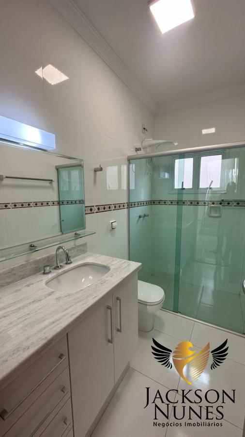 Casa de Condomínio à venda com 5 quartos, 360m² - Foto 18