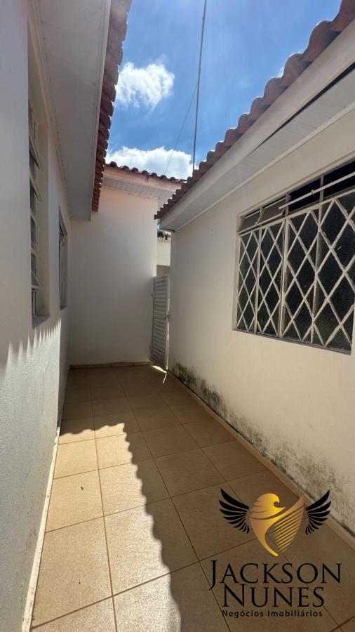 Casa à venda com 6 quartos, 300m² - Foto 21