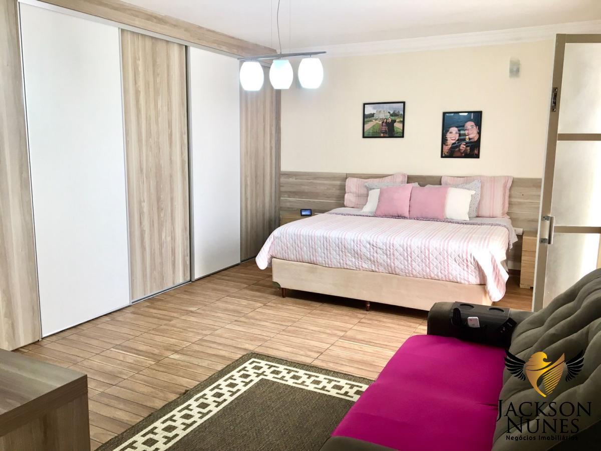 Casa à venda com 4 quartos, 300m² - Foto 16