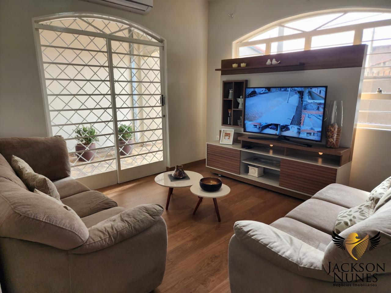 Casa à venda com 3 quartos, 300m² - Foto 6