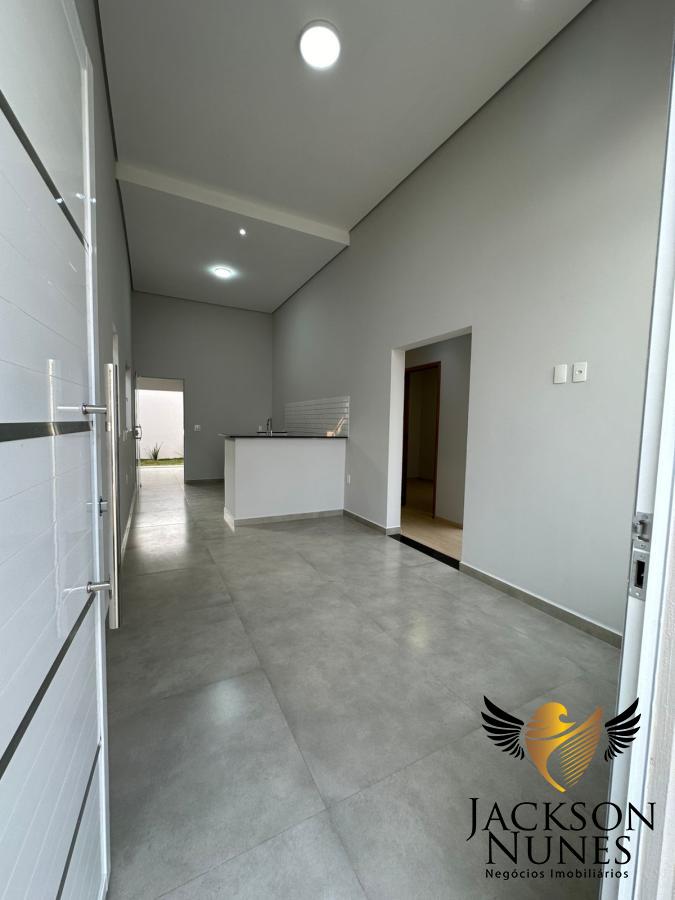 Casa à venda com 3 quartos, 160m² - Foto 3