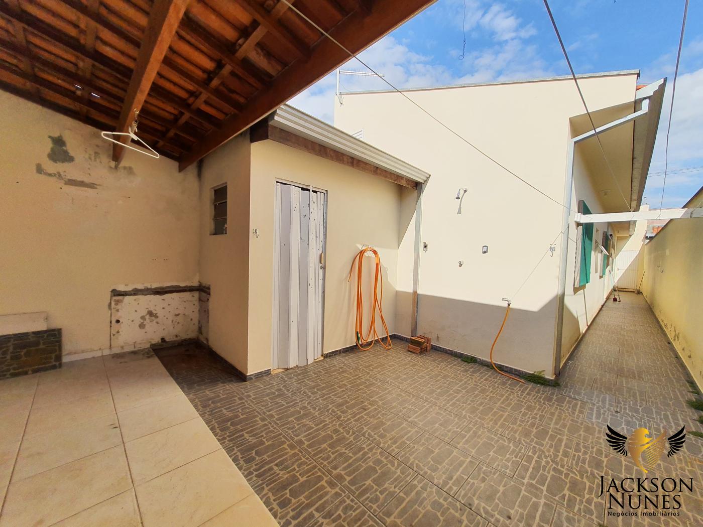 Casa à venda com 2 quartos, 150m² - Foto 15