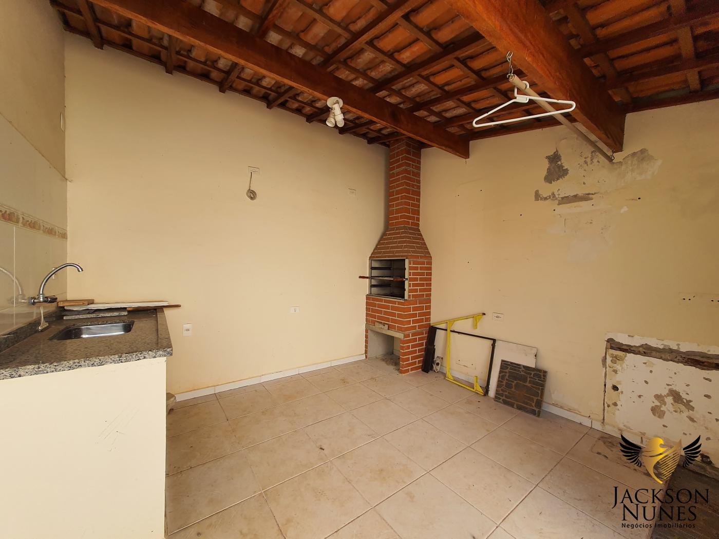 Casa à venda com 2 quartos, 150m² - Foto 13