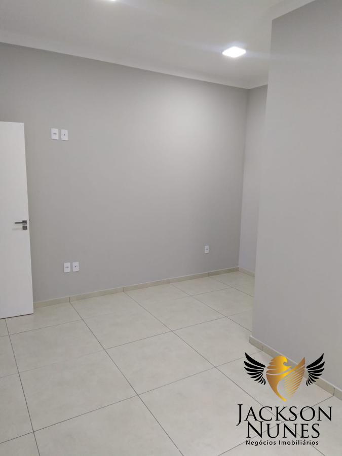 Casa à venda com 2 quartos, 150m² - Foto 9