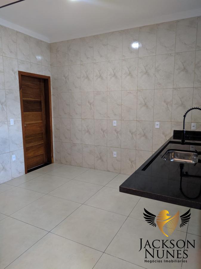 Casa à venda com 2 quartos, 150m² - Foto 4