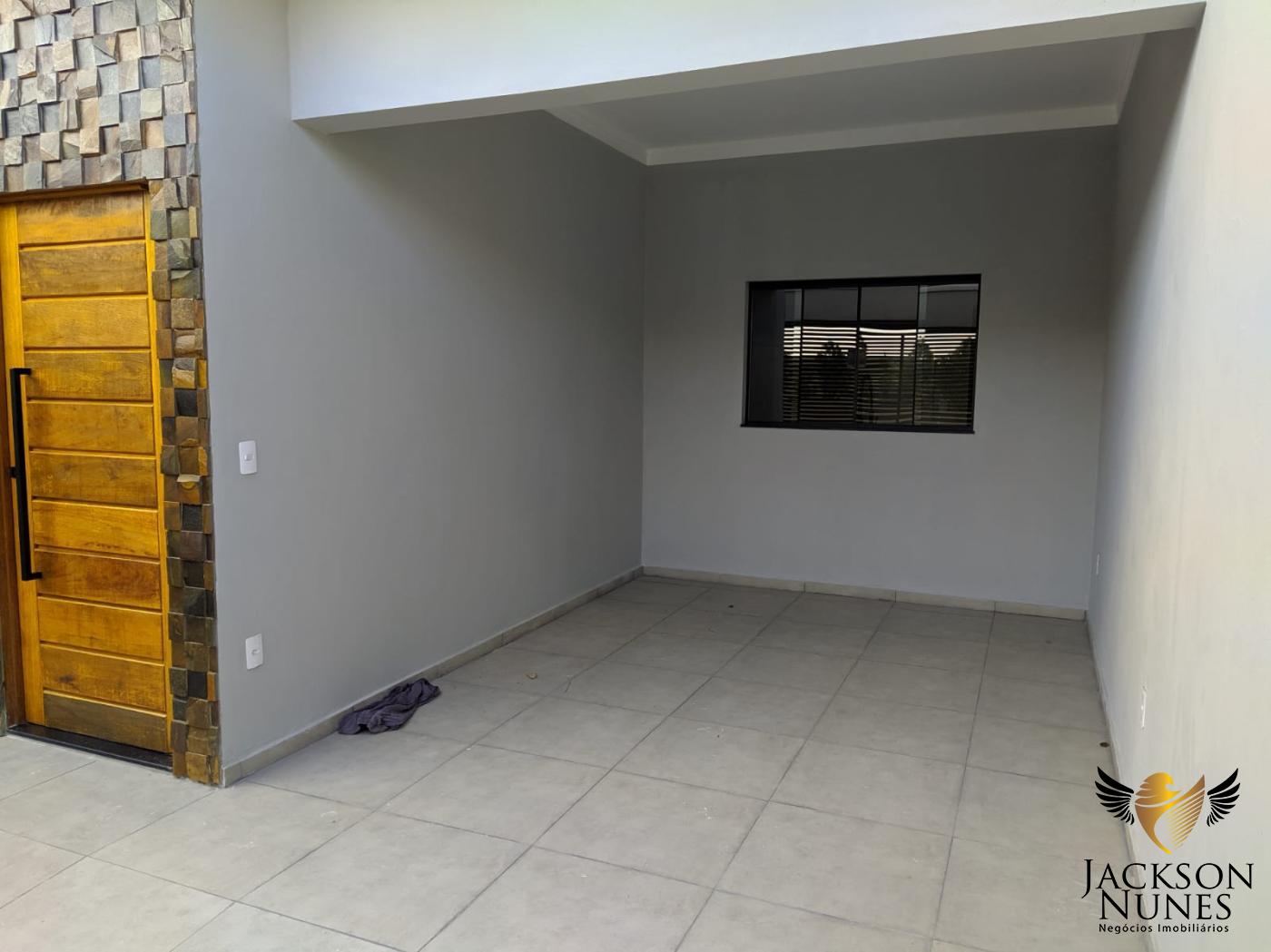 Casa à venda com 2 quartos, 150m² - Foto 2