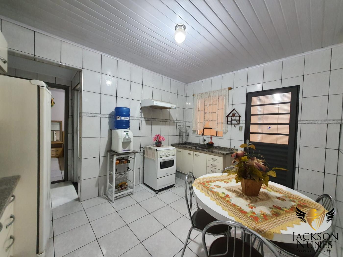 Casa para alugar com 1 quarto, 125m² - Foto 5