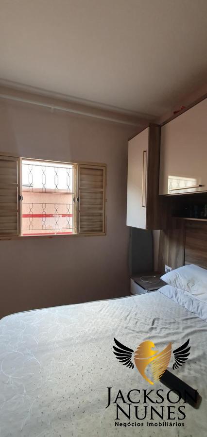 Casa à venda com 3 quartos, 250m² - Foto 13