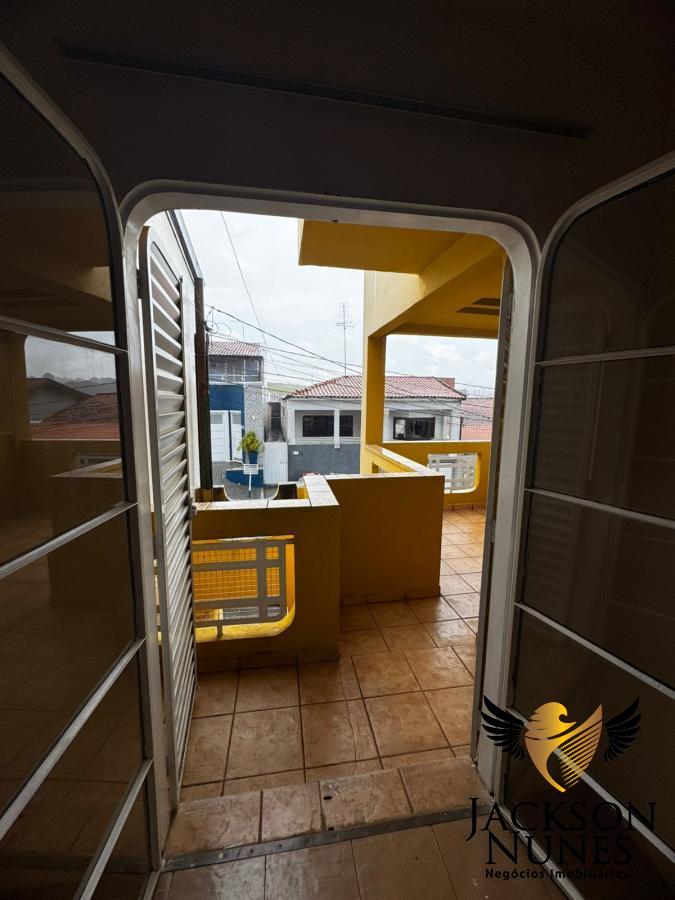 Casa à venda com 3 quartos, 131m² - Foto 5